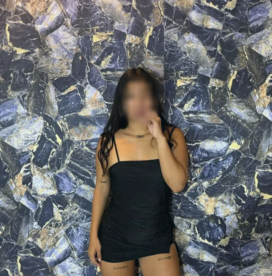 Alena, 21