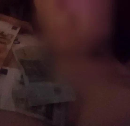 Emilia, 29