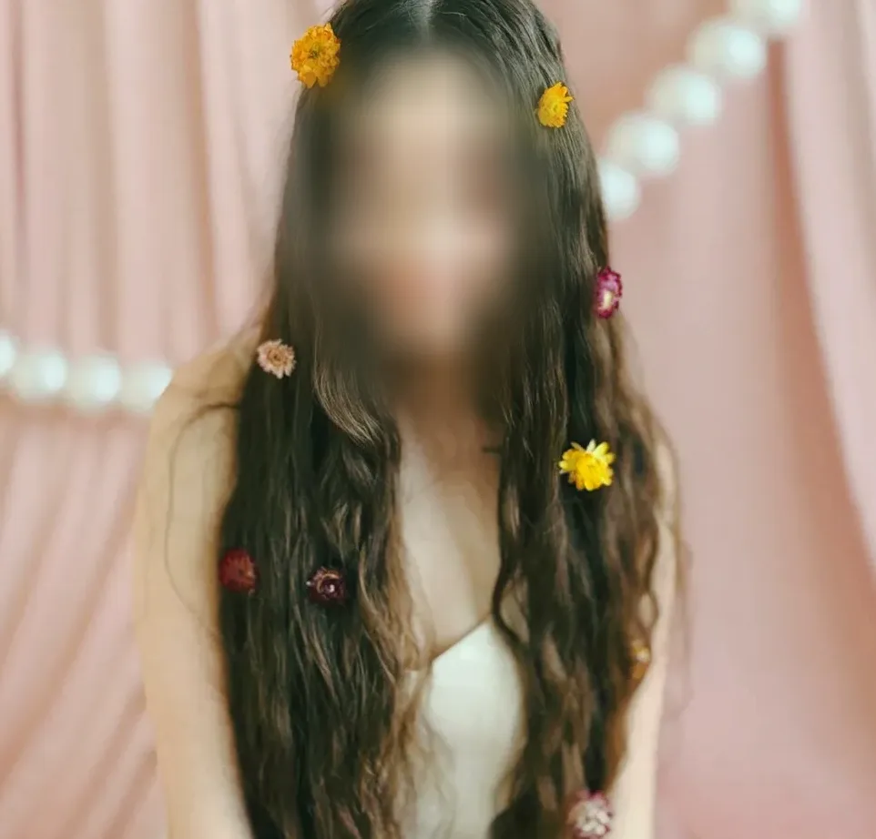 Jennifer, 21